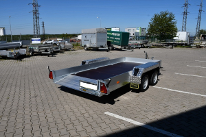 Sklopný na nápravě 3500 kg