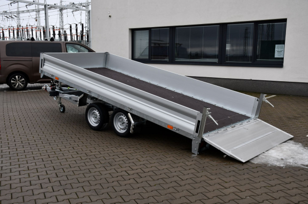 Naklápěcí přívěs do 3500 kg