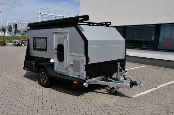 Obytný karavan 1300 kg