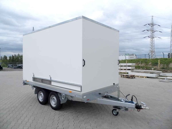 HSW2 B35 5522/20 - bržděný dvounápravový skříňový přívěs s koly pod, do 3500 kg